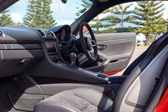 2016 Porsche Cayman at Ebbett Prestige Tauranga