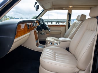 1995 Rolls-Royce Silver Spur at Ebbett Prestige Tauranga
