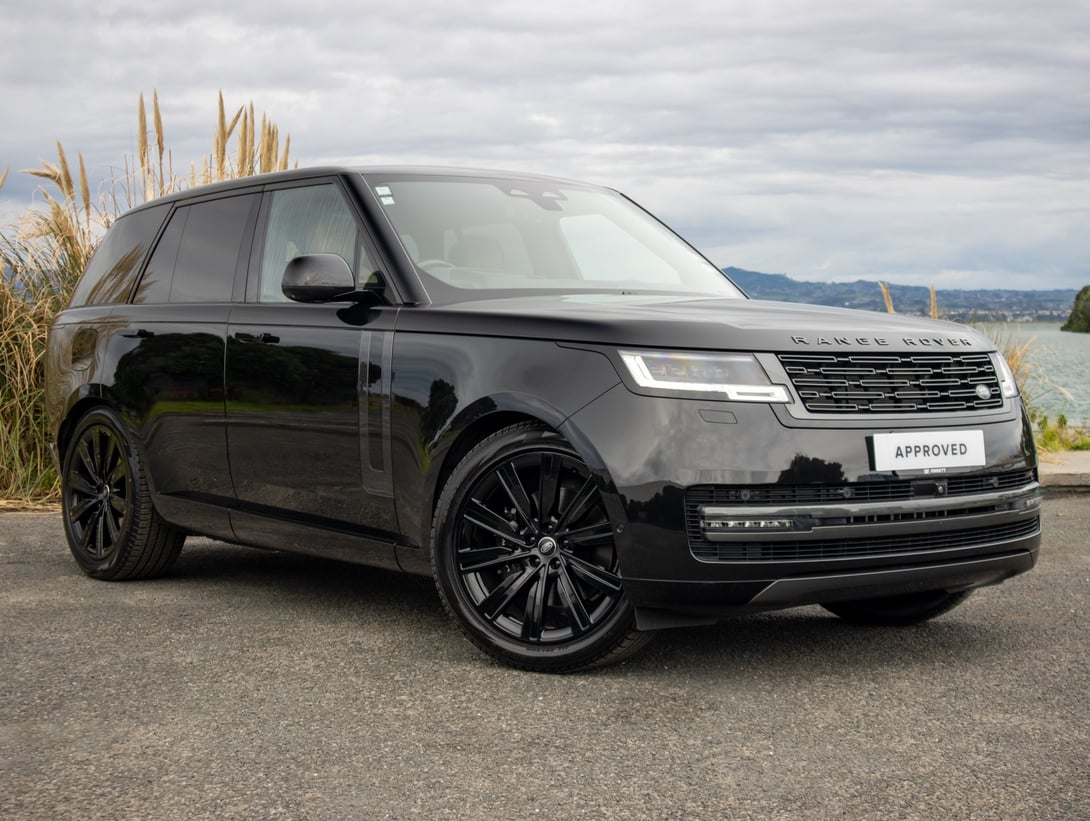 2022 Land Rover Range Rover at Ebbett Prestige Tauranga