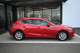 2015 Mazda Axela at Ebbett Toyota Hamilton