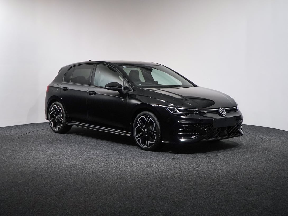 2026 Volkswagen Golf at Ebbett Volkswagen & Škoda Hamilton