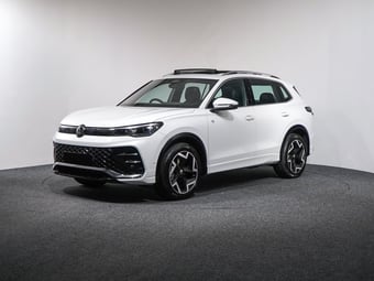 2026 Volkswagen Tiguan at Ebbett Volkswagen & Škoda Hamilton