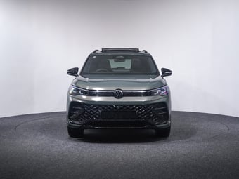 2026 Volkswagen Tiguan at Ebbett Volkswagen & Škoda Hamilton