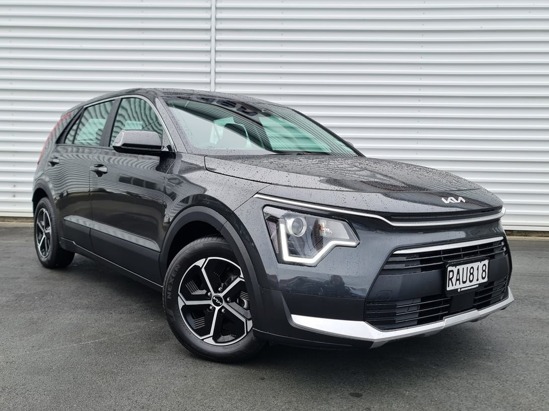 2025 Kia Niro at Johnston Ebbett