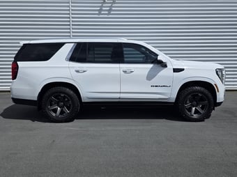 2025 GMC Yukon at Johnston Ebbett