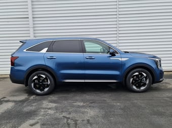 2025 Kia Sorento at Johnston Ebbett