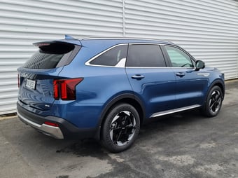 2025 Kia Sorento at Johnston Ebbett