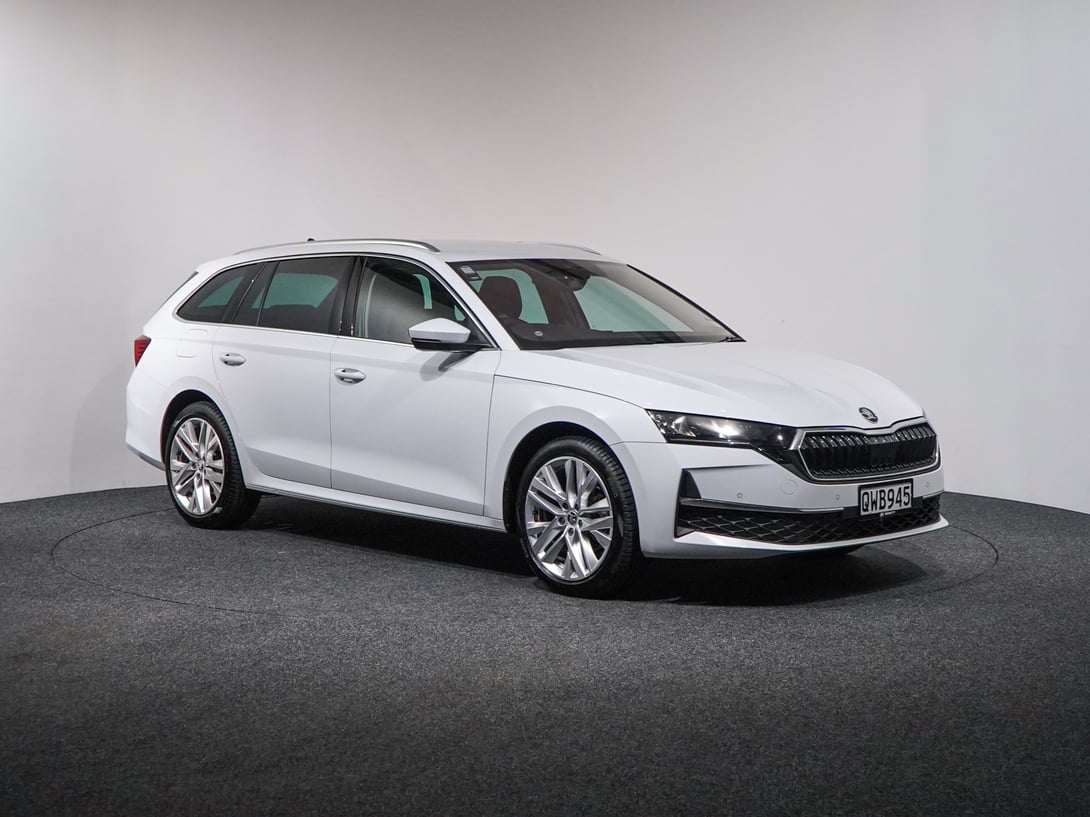 2024 Skoda Octavia at Ebbett Volkswagen & Škoda Hamilton