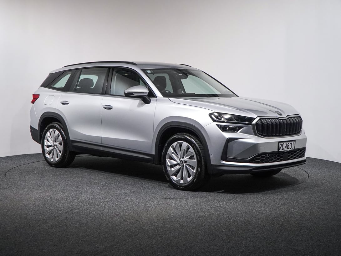 2025 Skoda Kodiaq at Ebbett Volkswagen & Škoda Hamilton