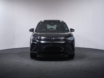 2026 Volkswagen Tiguan at Ebbett Volkswagen & Škoda Hamilton
