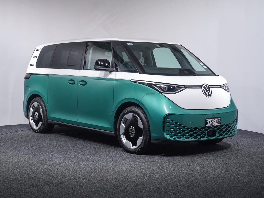 2025 Volkswagen ID. Buzz at Ebbett Volkswagen & Škoda Hamilton