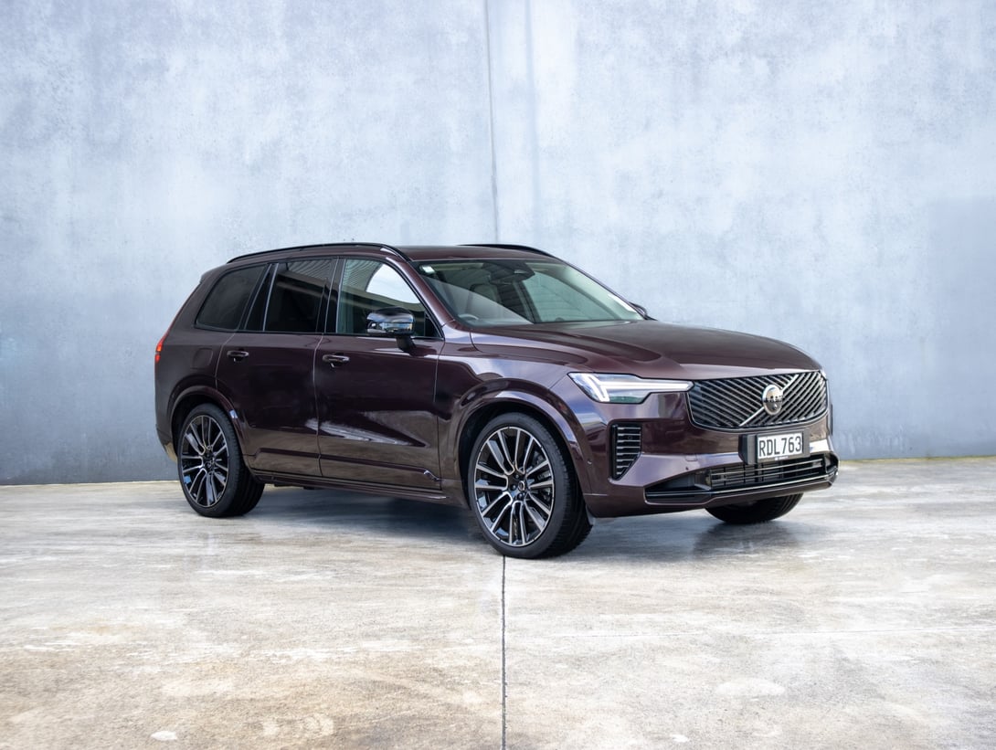 2025 Volvo XC90 at Ebbett Prestige Tauranga
