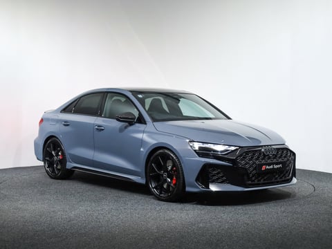 2025 Audi RS3 Sedan TFSI 294kW quattro
