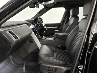 2026 Land Rover Discovery at Duncan & Ebbett Hamilton
