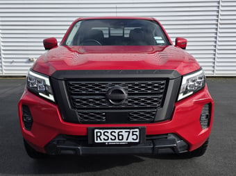 2021 Nissan Navara at Johnston Motors