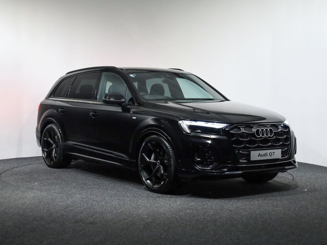 2026 Audi Q7 at Ebbett Audi & CUPRA Hamilton
