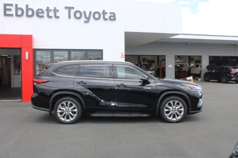 2022 Toyota Highlander at Ebbett Toyota Morrinsville