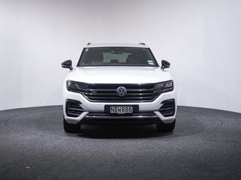 2020 Volkswagen Touareg at Ebbett Volkswagen & Škoda Hamilton