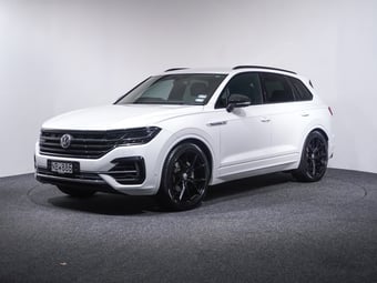 2020 Volkswagen Touareg at Ebbett Volkswagen & Škoda Hamilton