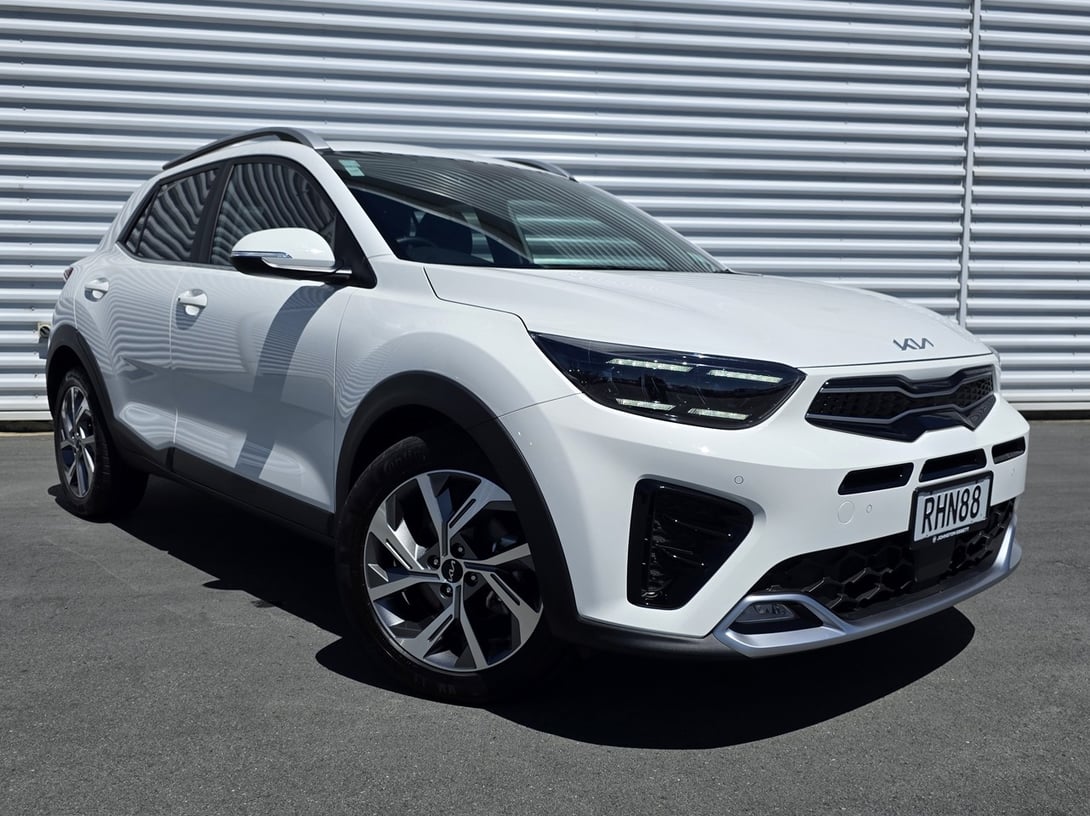 2025 Kia Stonic at Johnston Ebbett