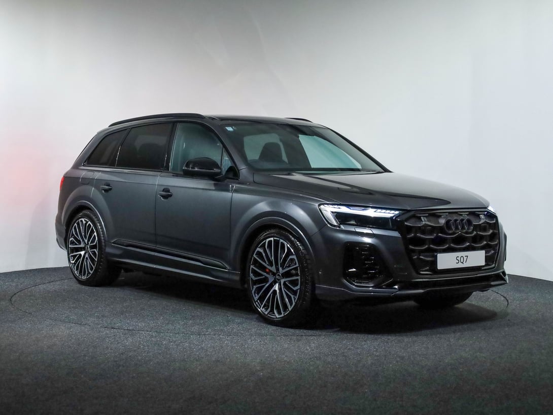 2026 Audi SQ7 at Ebbett Audi & CUPRA Hamilton
