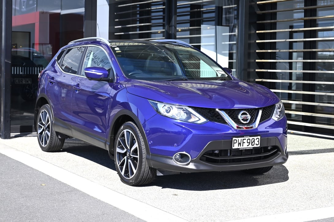 2014 Nissan Qashqai at Lexus of Hamilton
