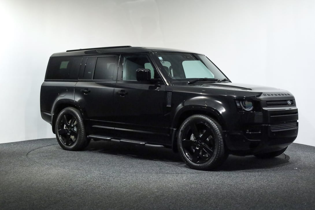 2026 Land Rover Defender at Duncan & Ebbett Hamilton