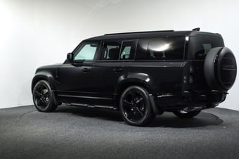 2026 Land Rover Defender at Duncan & Ebbett Hamilton