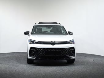 2026 Volkswagen Tiguan at Ebbett Volkswagen & Škoda Hamilton