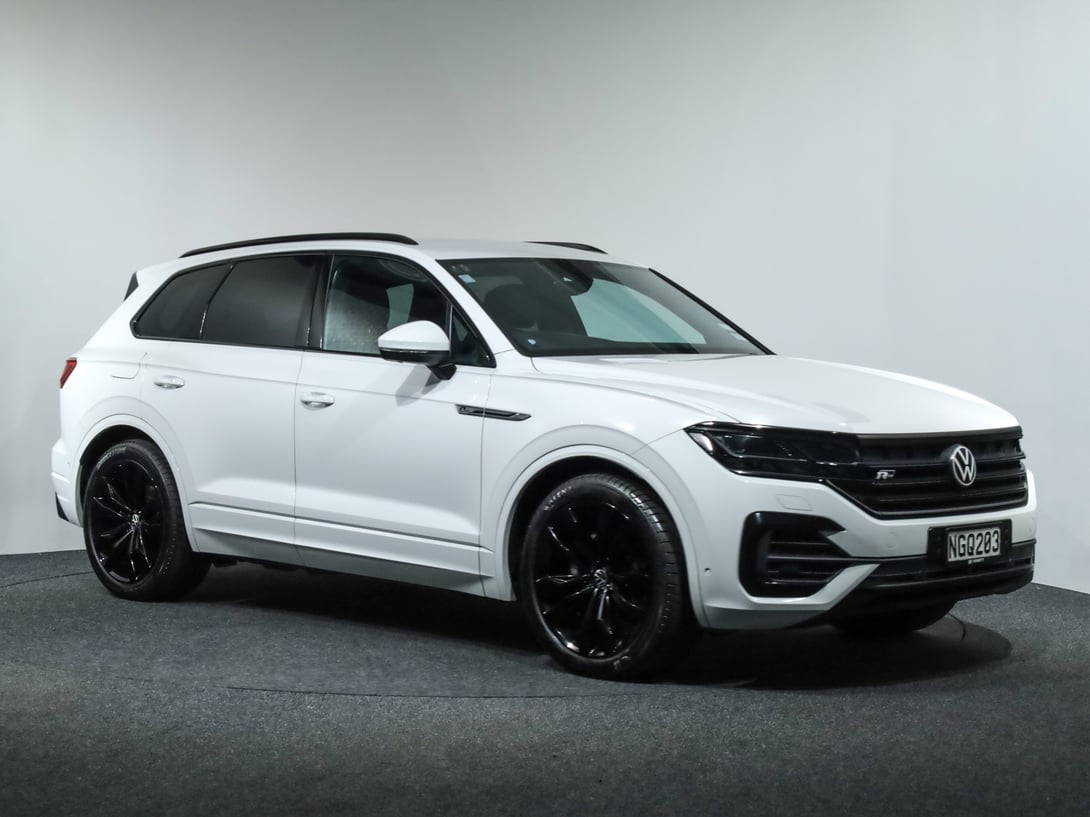 2021 Volkswagen Touareg at Ebbett Volkswagen & Škoda Hamilton