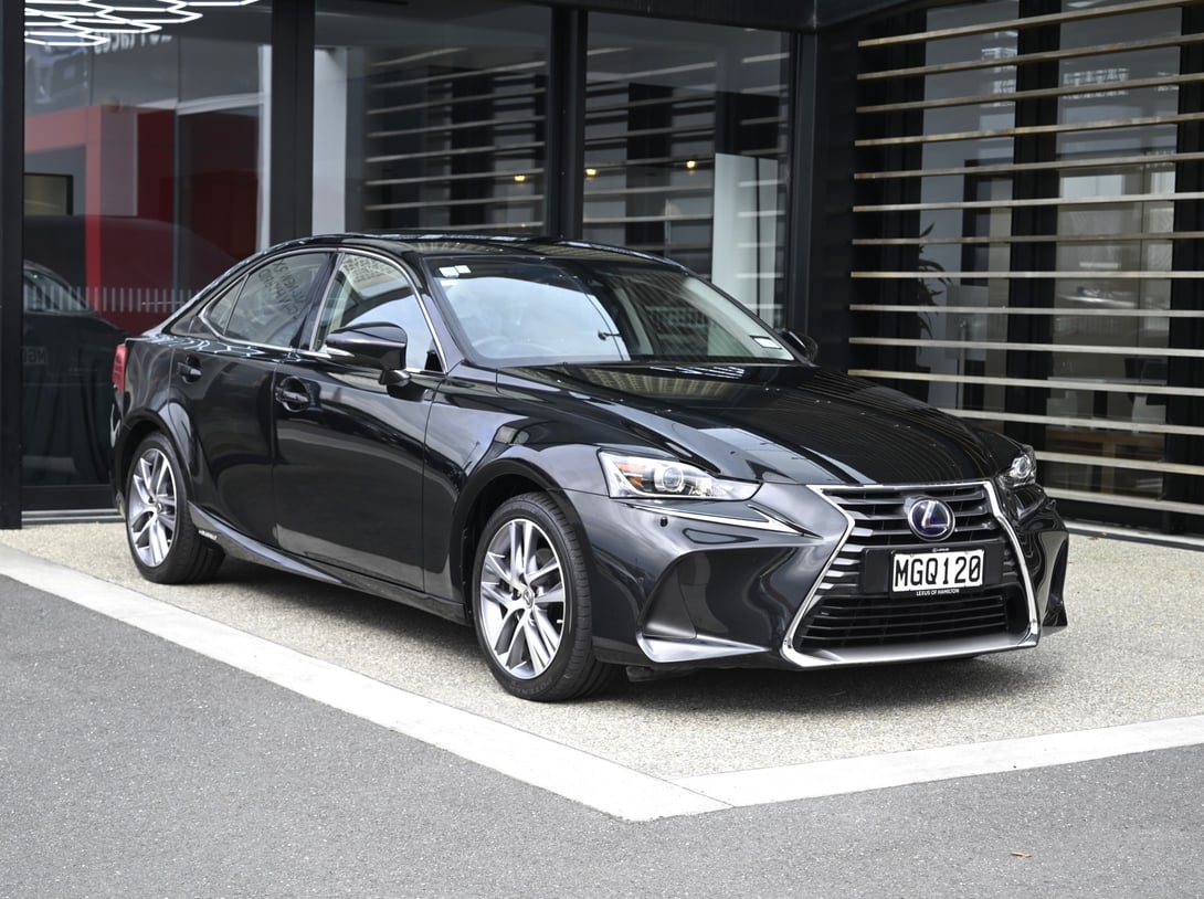 2019 Lexus IS 300H at Lexus of Hamilton