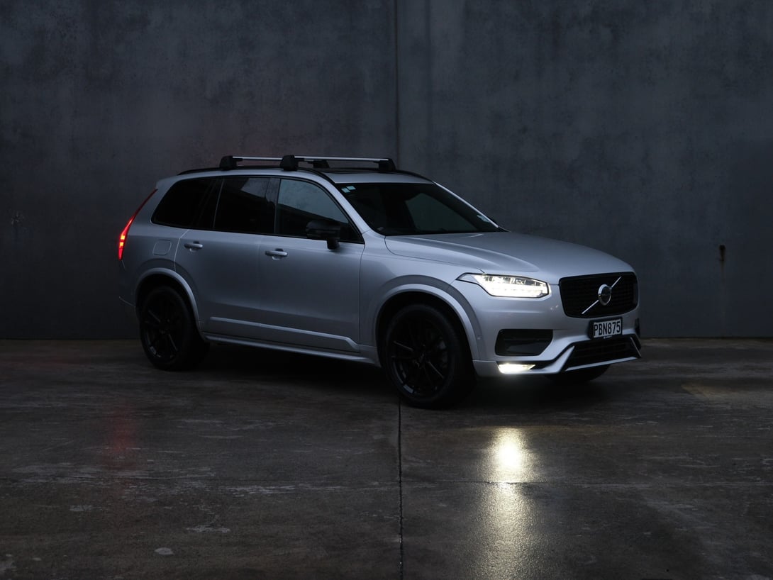 2022 Volvo XC90 at Ebbett Prestige Tauranga