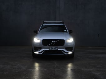 2022 Volvo XC90 at Ebbett Prestige Tauranga