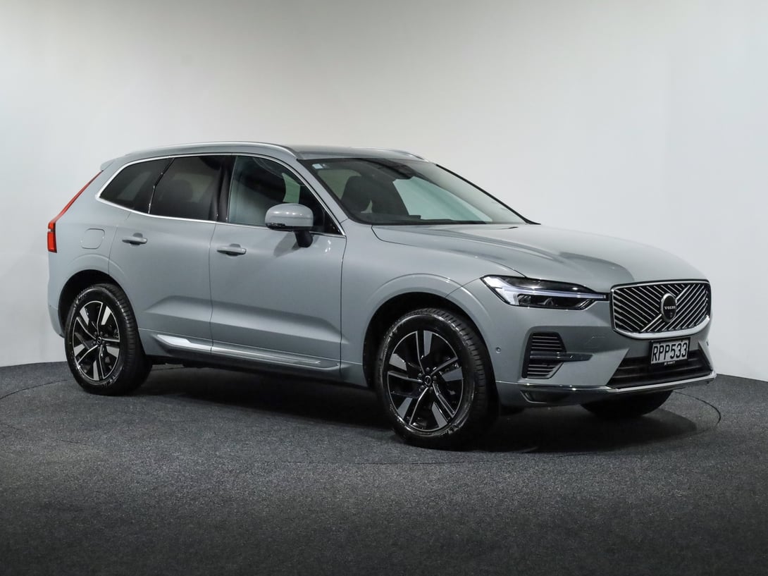 2026 Volvo XC60 at Ebbett Hamilton