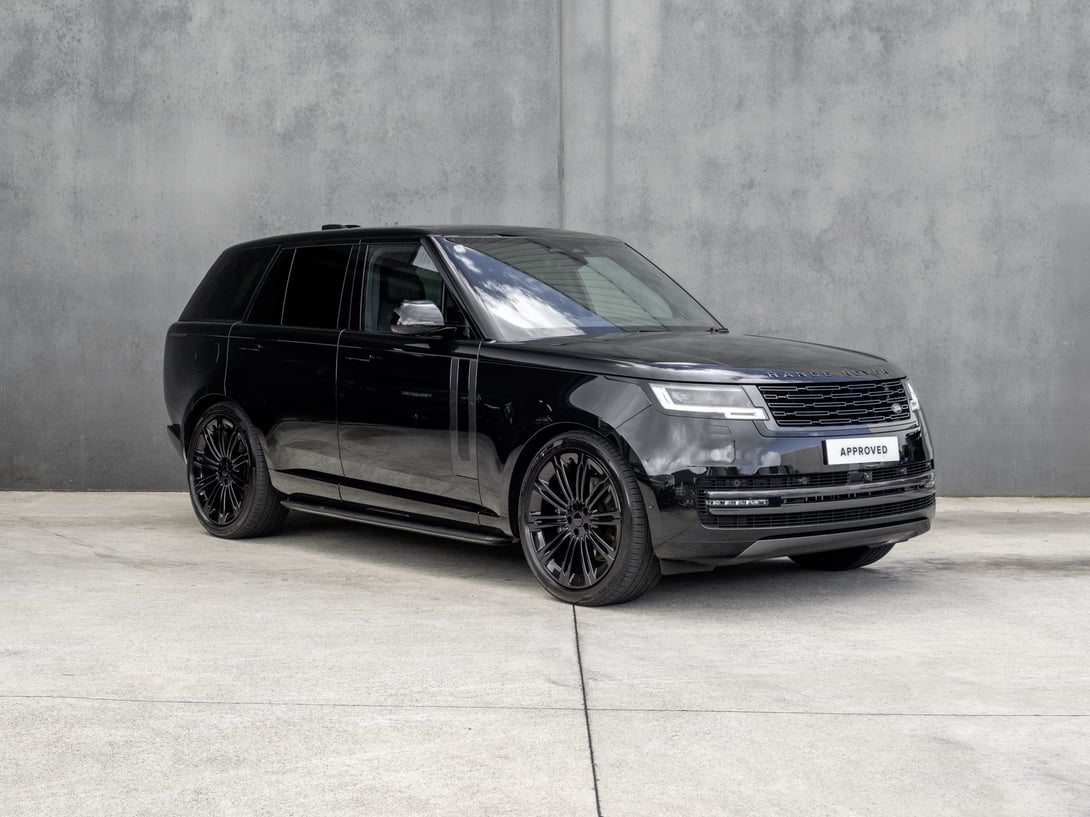 2026 Land Rover Range Rover at Ebbett Prestige Tauranga