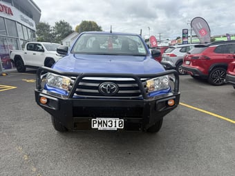 2022 Toyota Hilux at Ebbett Toyota Te Awamutu
