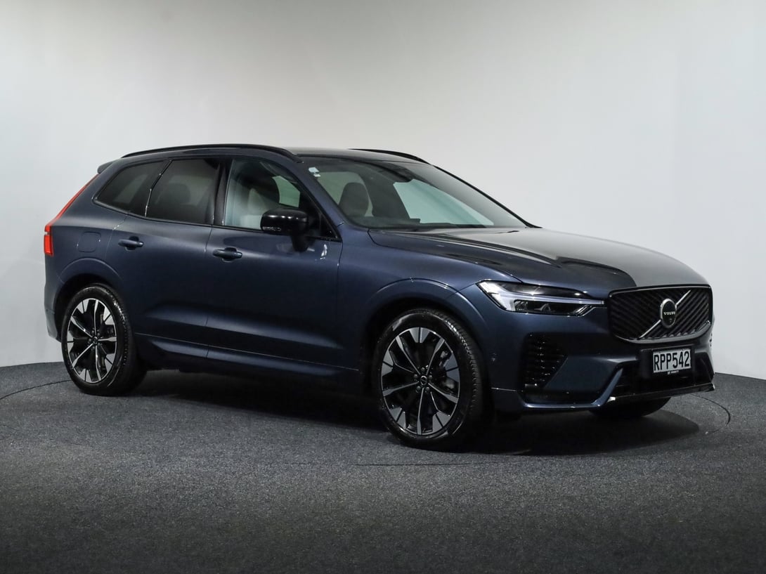 2026 Volvo XC60 at Ebbett Hamilton