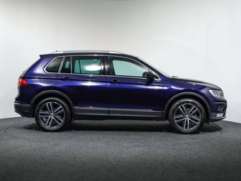 2016 Volkswagen Tiguan at Ebbett Volkswagen & Škoda Hamilton