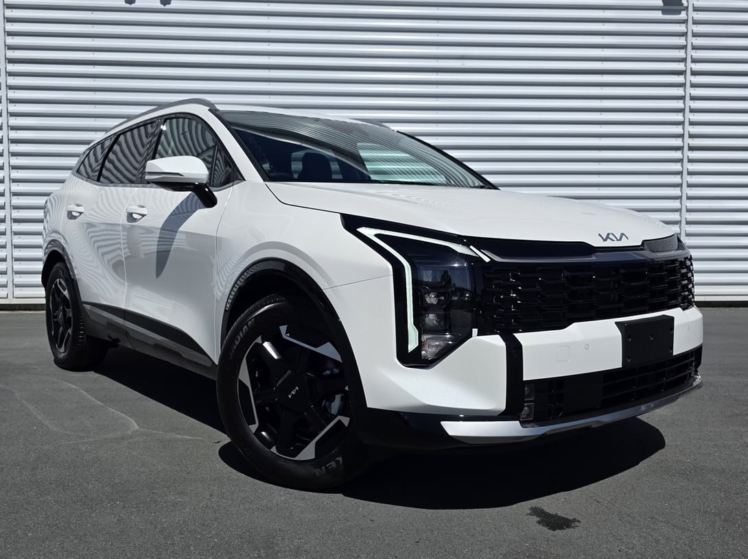 2026 Kia Sportage at Johnston Ebbett