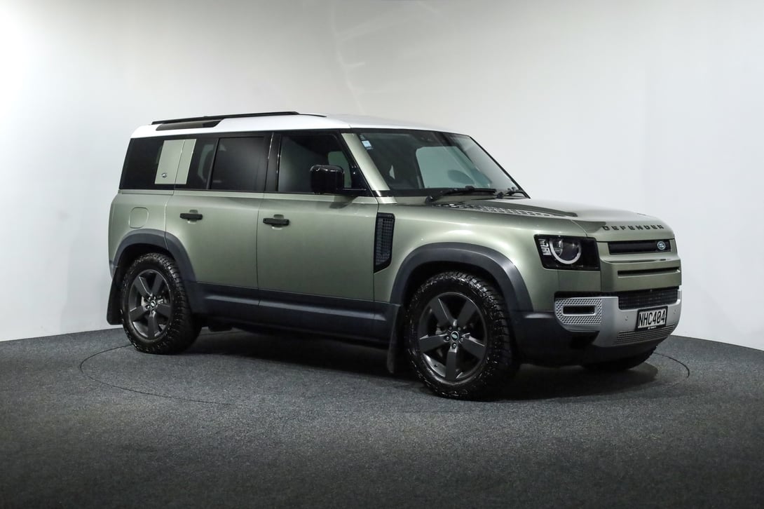 2021 Land Rover Defender at Duncan & Ebbett Hamilton
