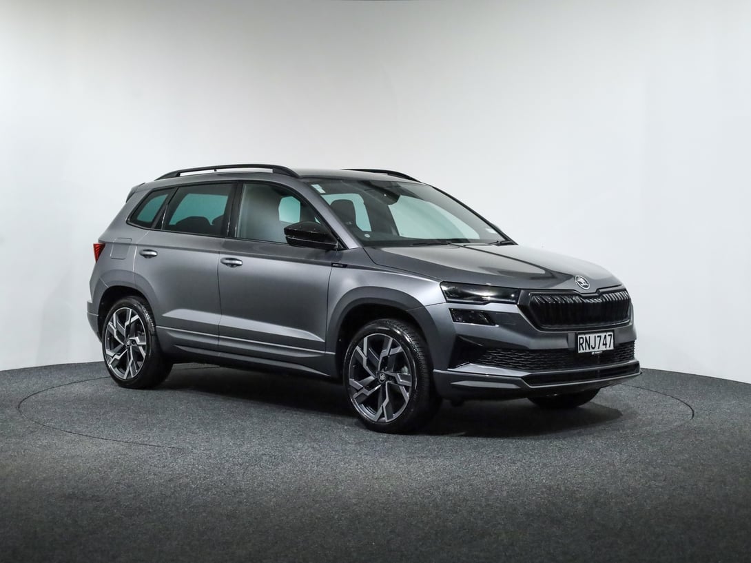 2025 Skoda Karoq at Ebbett Volkswagen & Škoda Hamilton
