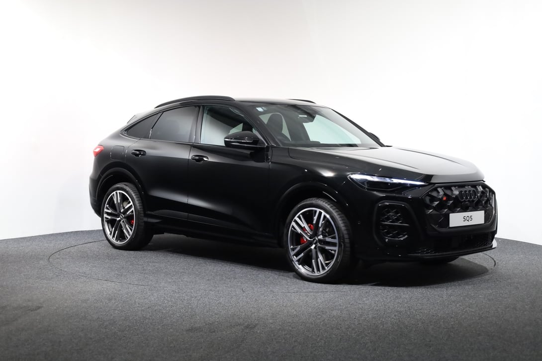2026 Audi SQ5 at Ebbett Audi & CUPRA Hamilton