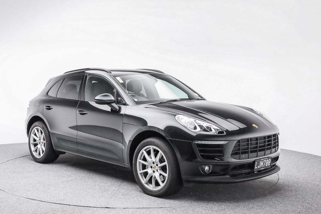 2018 Porsche Macan at Ebbett GWM Pukekohe