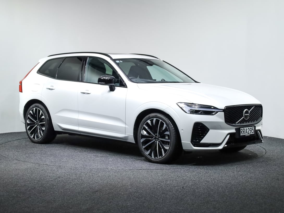 2026 Volvo XC60 at Ebbett Hamilton