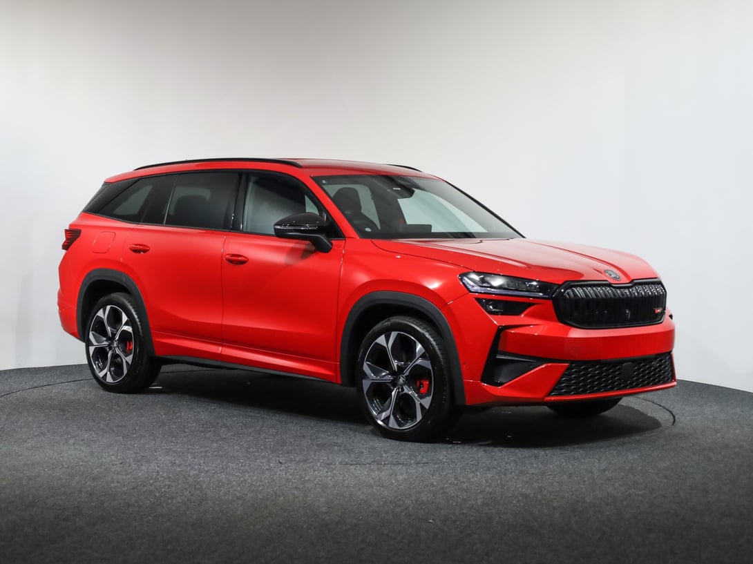 2026 Skoda Kodiaq at Ebbett Volkswagen & Škoda Hamilton