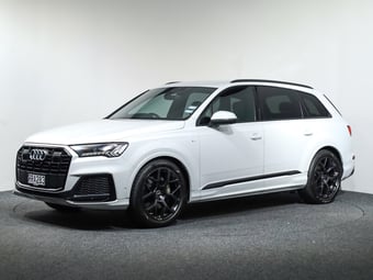 2023 Audi Q7 at Ebbett Volkswagen & Škoda Hamilton