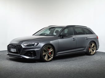 2022 Audi RS4 at Ebbett Volkswagen & Škoda Hamilton