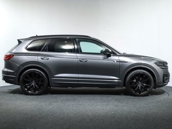 2022 Volkswagen Touareg at Ebbett Volkswagen & Škoda Hamilton