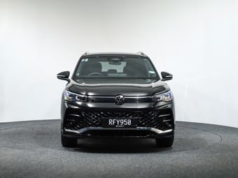 2025 Volkswagen Tiguan at Ebbett Volkswagen & Škoda Hamilton