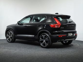 2019 Volvo XC40 at Ebbett Hamilton